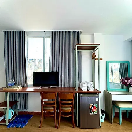 Huyen Home